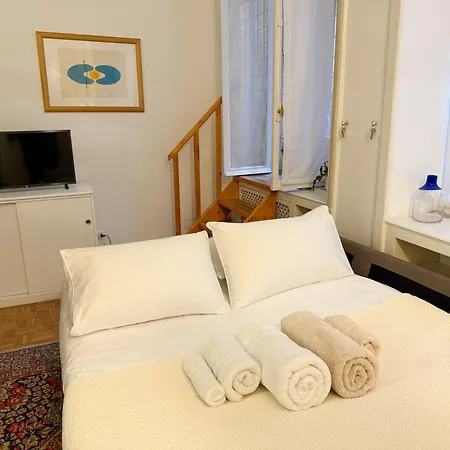 Diana's Loft Apartment *