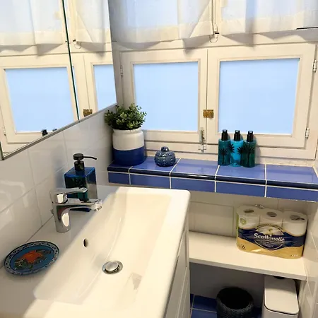 Diana's Loft *